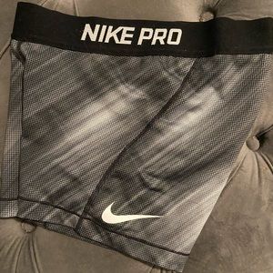 NIKE PRO Like New! Spandex Dri-Fit!